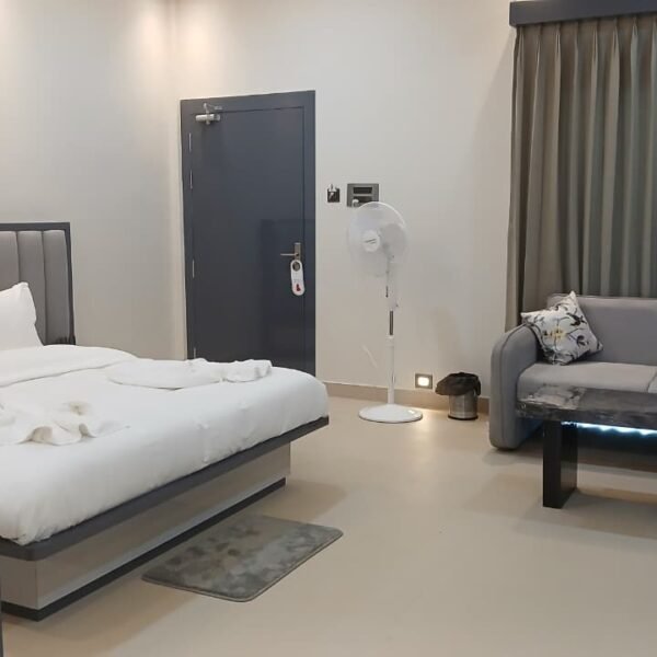 WhatsApp Image 2025-09-24 at 12.54.49 PM (2)